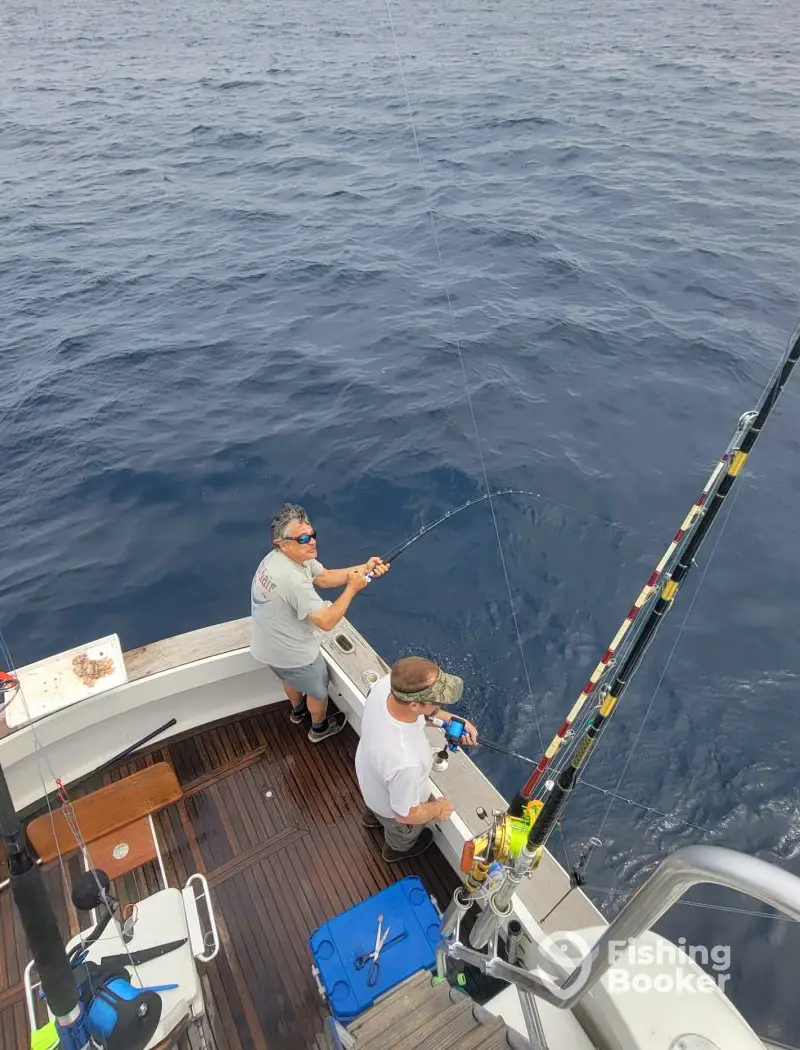 Burrus Custom Outfitters–Reel Angel charter image 6