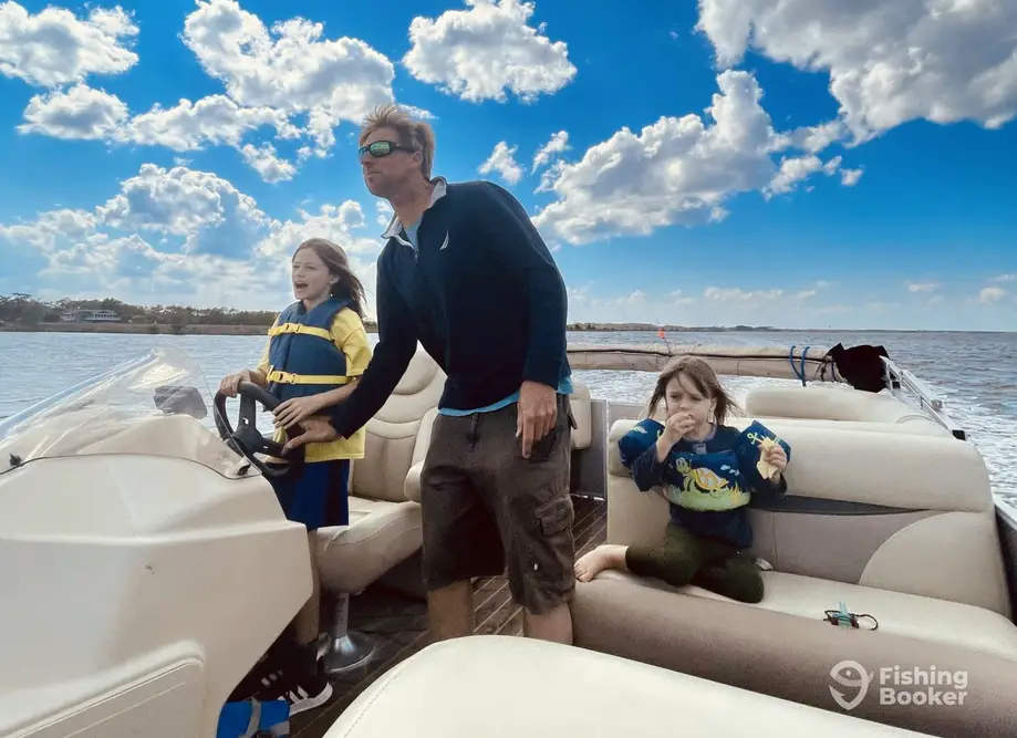 Waymaker Charters - Gratitude (22' Pontoon) charter image 6