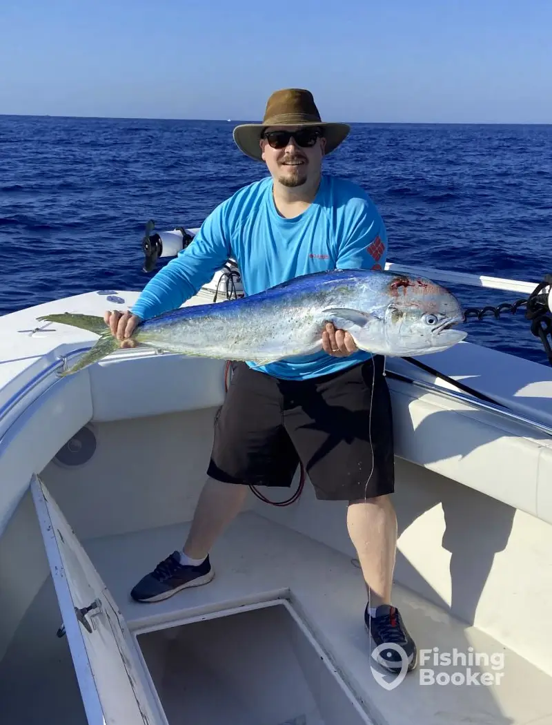 Low Country Offshore Fishing charter image 6