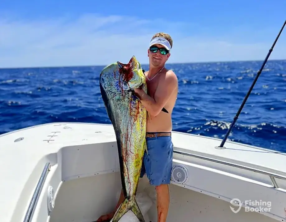 Richards’ Fishing Charters – 28' charter image 6