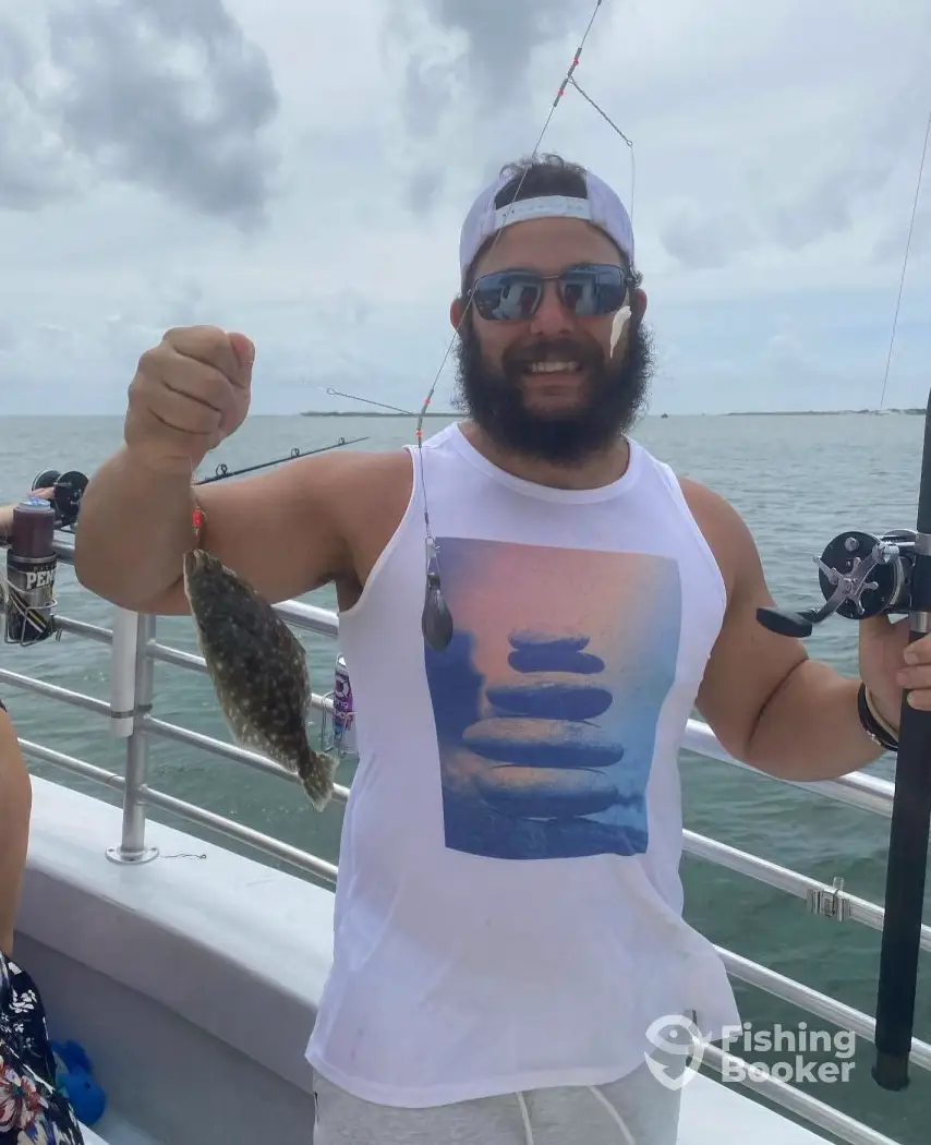Crystal Dawn Fishing and Cruises charter image 3
