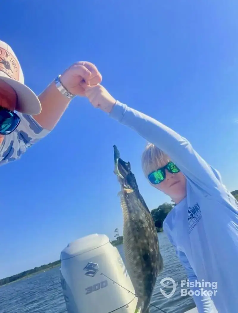 Outer Banks Outdoors-East Way – 25' Parker charter image 3