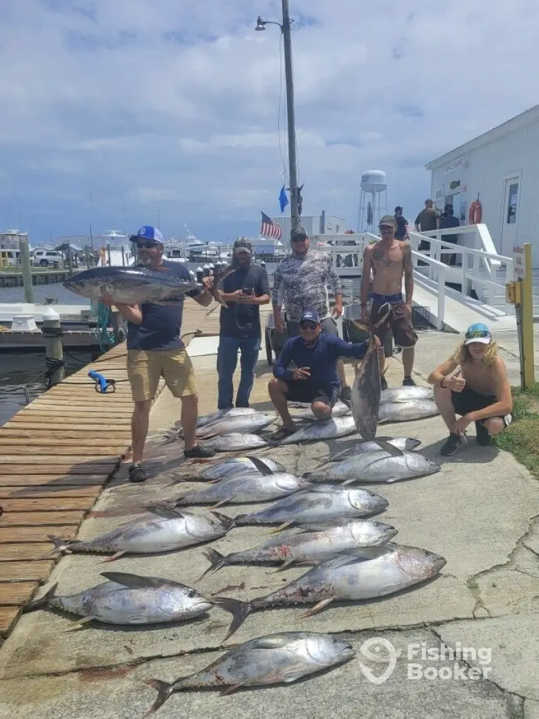 Roanoke Sportfishing charter image 3