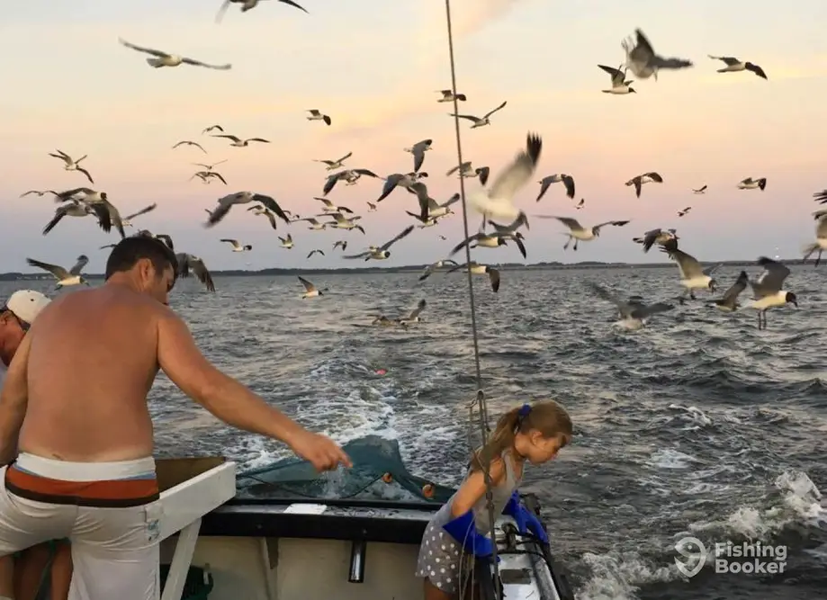 Croatan Charters – Crab & Shrimp charter image 2