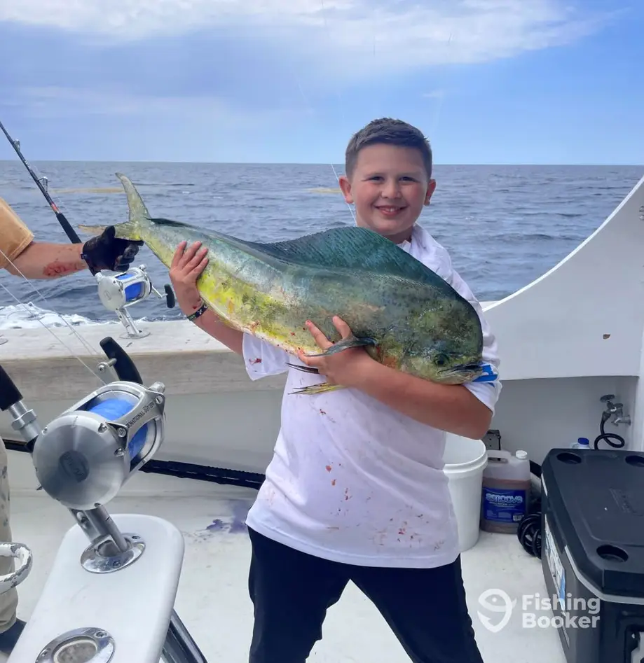 Fishin Fannatic Sportfishing charter image 3