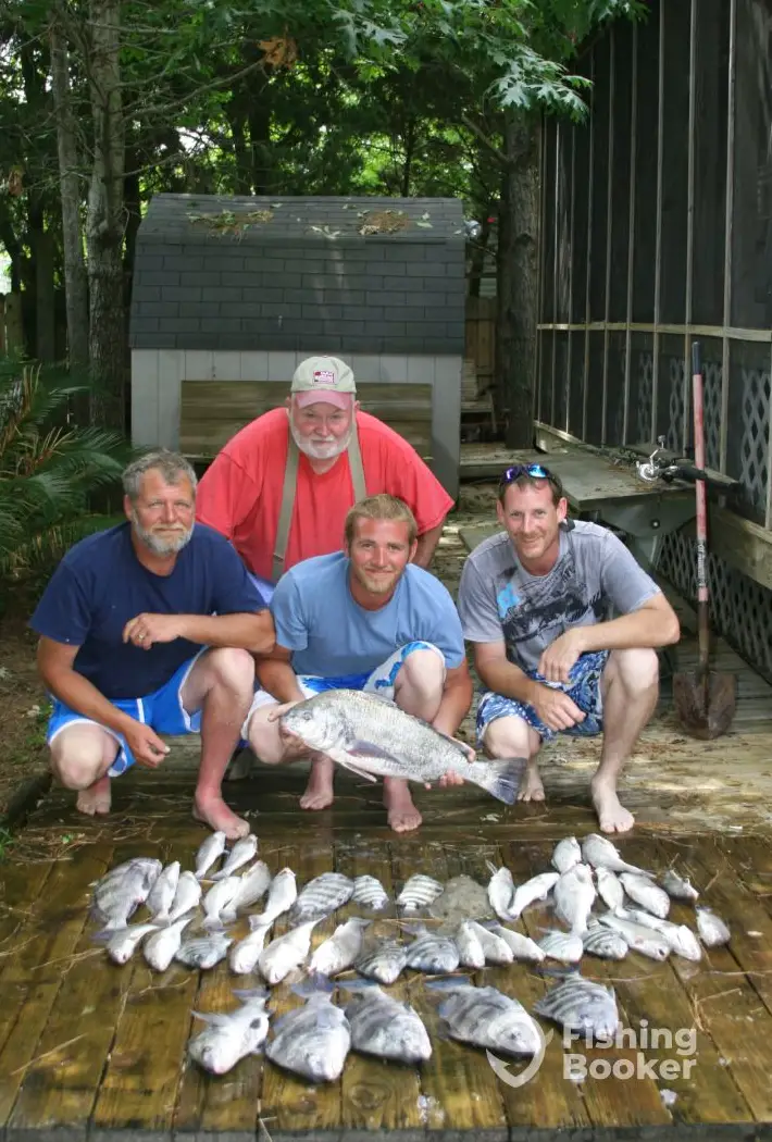 Captain Froggy's Charter Fishing charter image 5