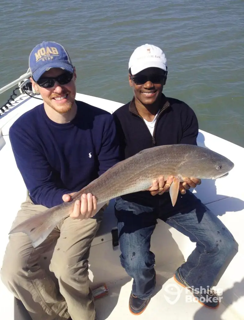 Marsh View Fishing Charters – 22' charter image 4