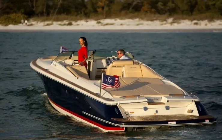 Solaris - Destination Charter (up to 6 passengers)