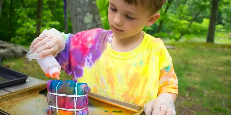 Tie Dye at Creekhouse