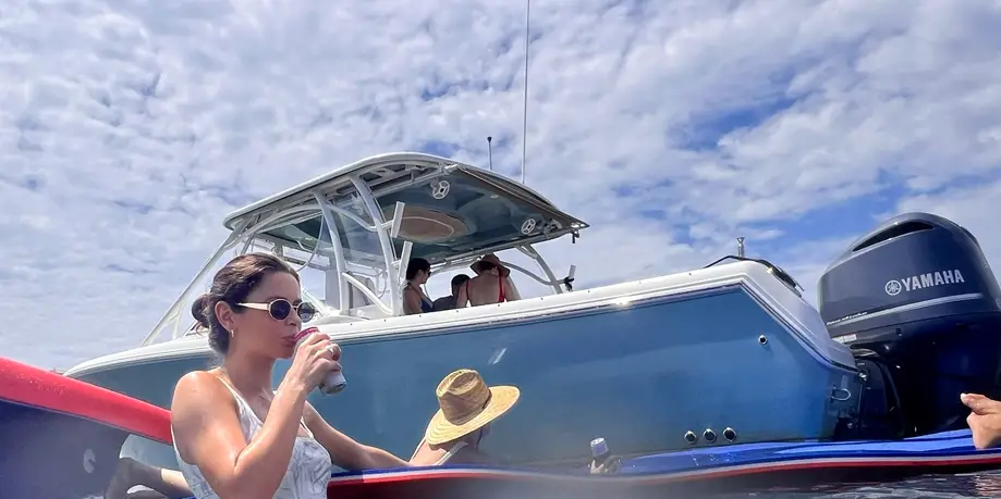 Bareboat Charter:  Beach Day/Anchor & Swim