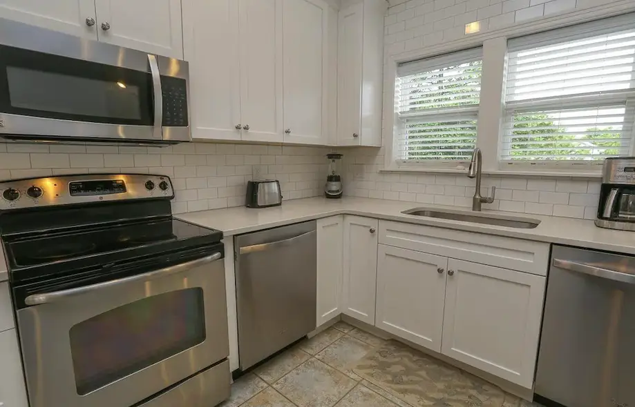6 BR Oceanside home with Private Pool & lots of Community Amenities