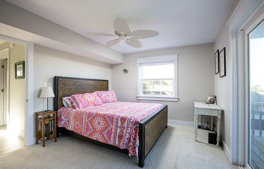 Newly Renovated Semi-Oceanfront Duck Home w/Pool