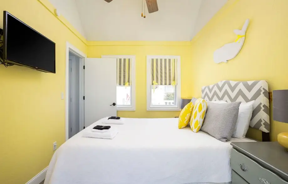 Secluded 3min Walk to Beach! Private Pool & Spa