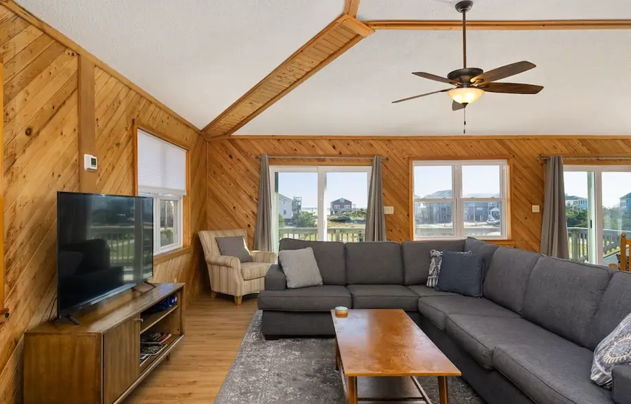 Semi-Oceanfront, Hot Tub, Pool and Tennis Access
