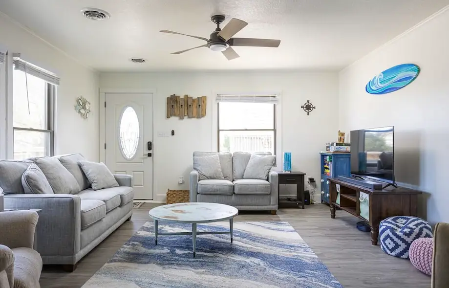 Cozy Nags Head Cottage - Mins to Beach w/Comm Pool