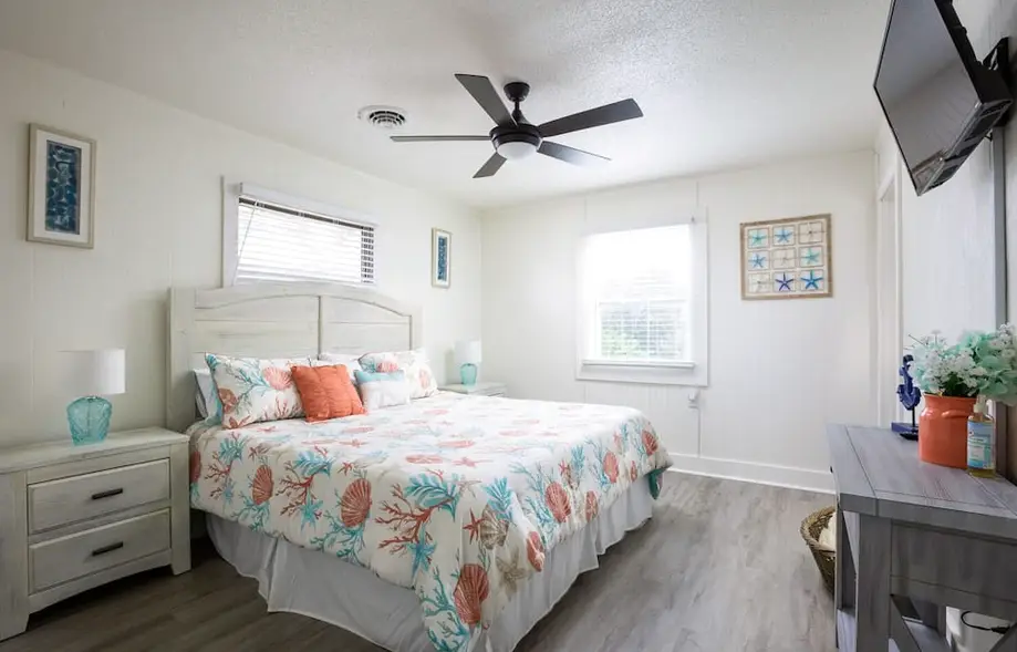 Cozy Nags Head Cottage - Mins to Beach w/Comm Pool