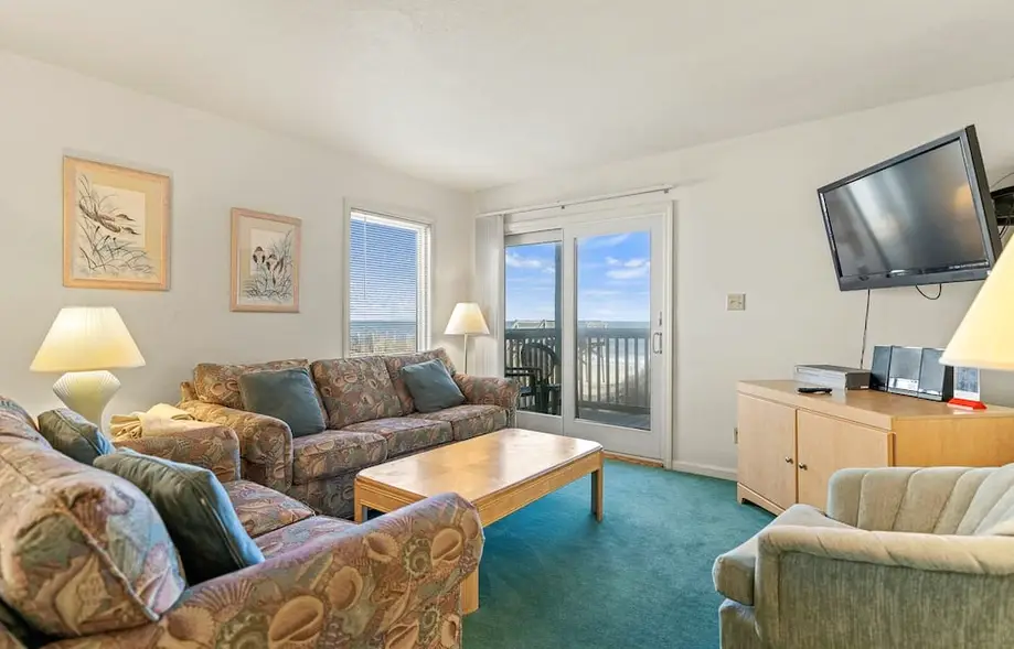 Oceanside 2 Bedroom Condo at Golden Stra...