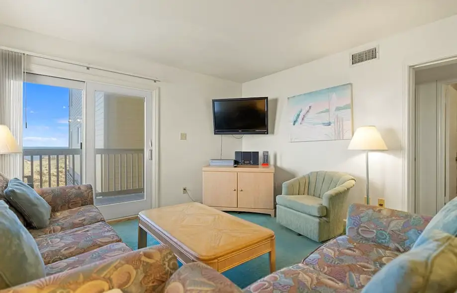Oceanside 2 Bedroom Condo at Golden Strand A2