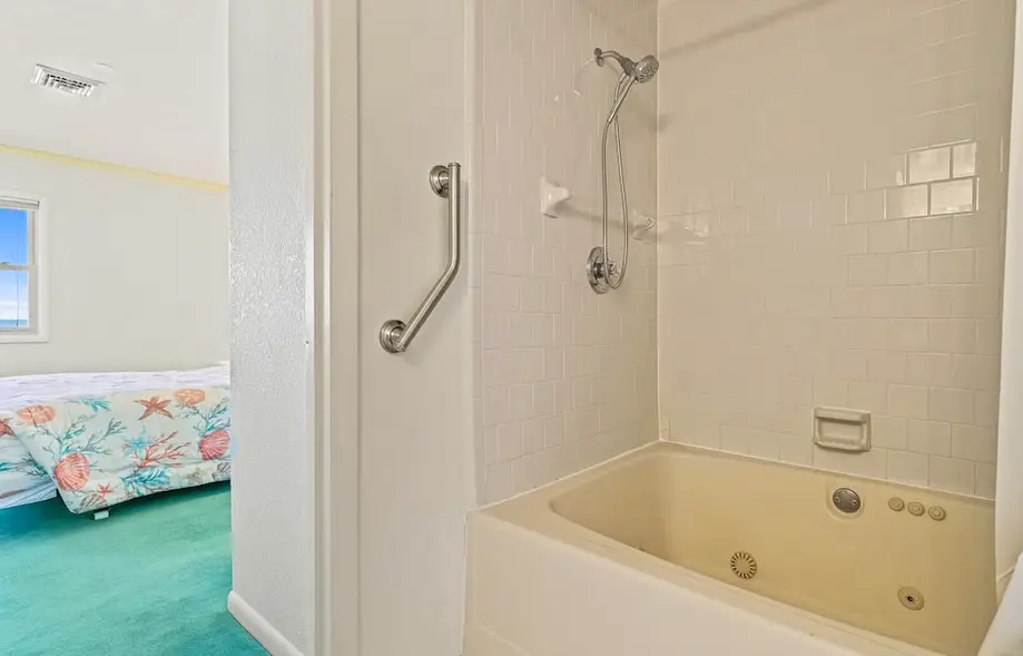 Oceanfront 3 Bedroom Condo at Golden Strand E3