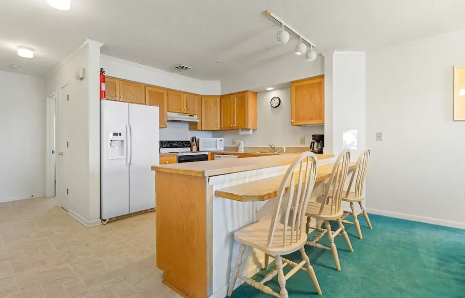 Oceanfront 3 Bedroom Condo at Golden Strand E2