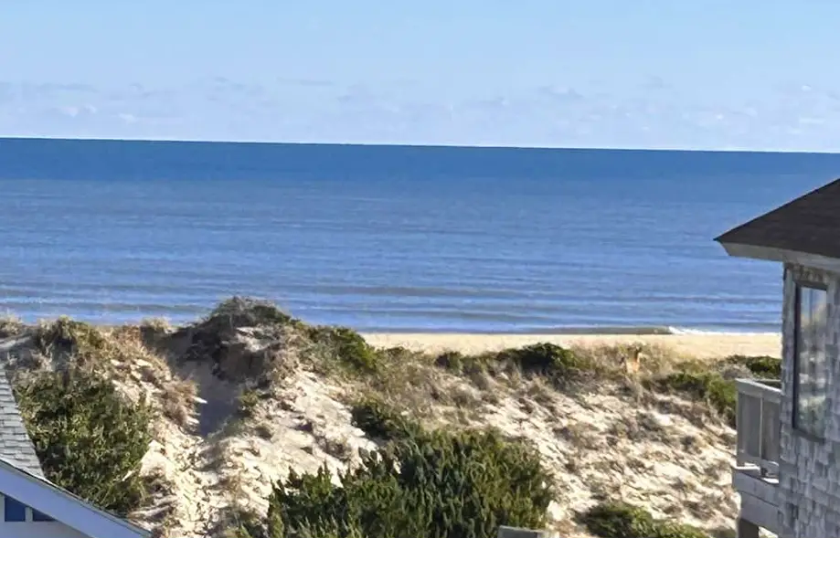 Cozy Oceanside 3-bedroom house in fabulo...