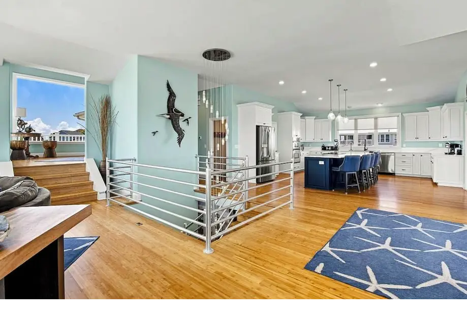 Sea To Sound | 740 ft to the beach | Pri...